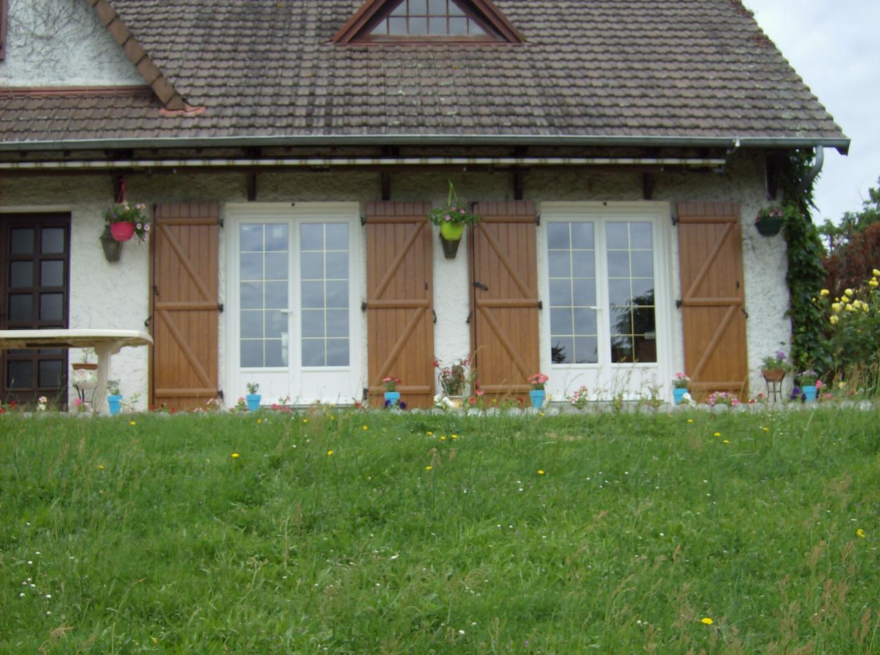 2 portes fenetres et volets battants