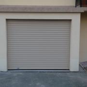 Porte de garage ALU enroulable coloris Beige avec motorisation